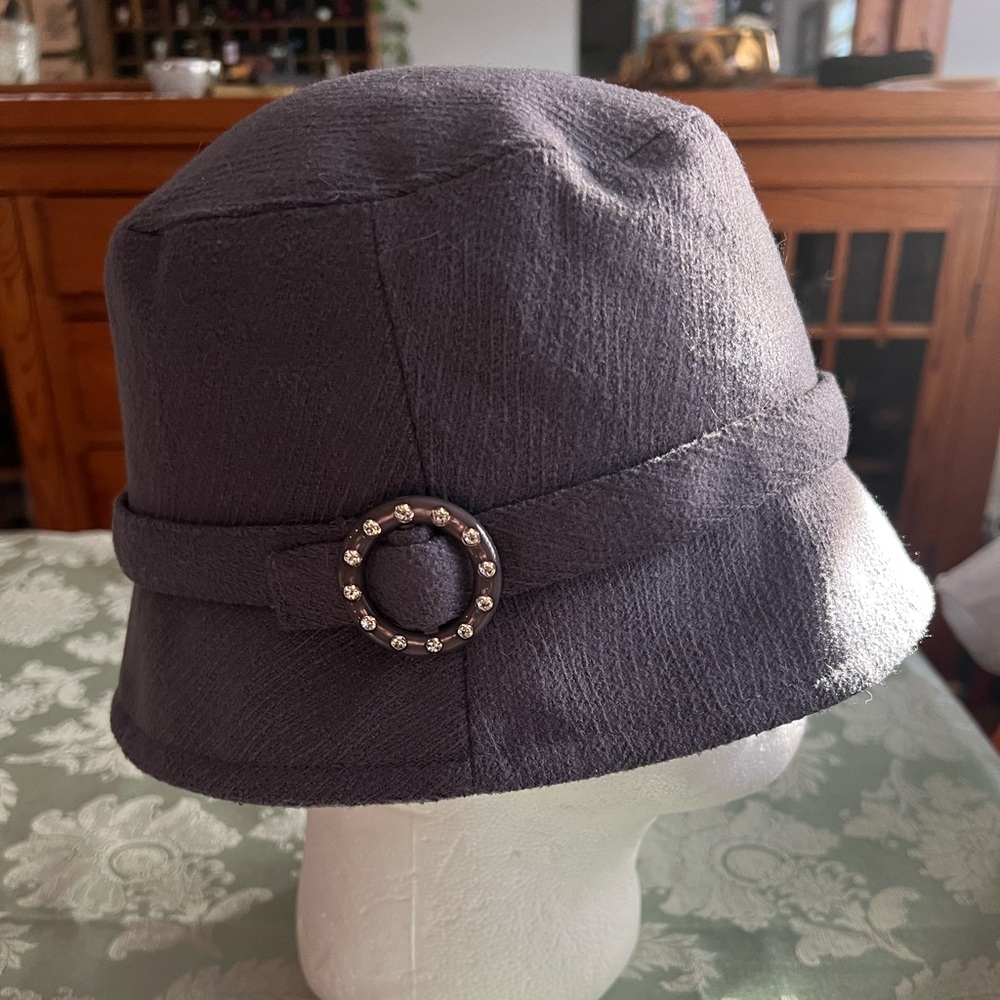 Grey Hat with Rhinestone Accent - Picture 1 of 4